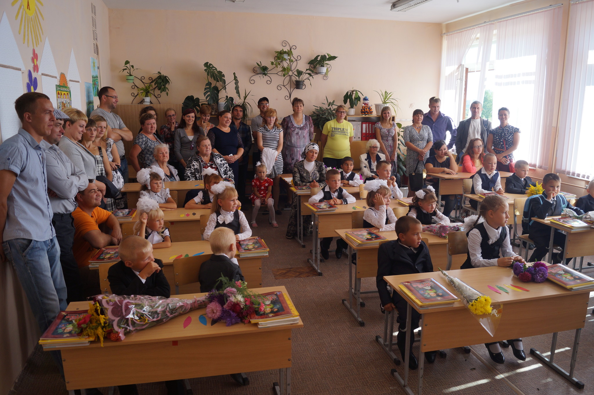 Барахолка бродокалмак. Село Бродокалмак средняя школа интернат. Бродокалмак школа музей.